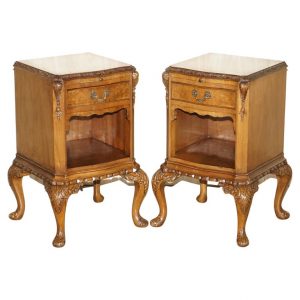 PAIR OF ANTIQUE MAPLE & CO BURR WALNUT BEDSIDE TABLES BUTLERS SLIP SERVING TRAYS