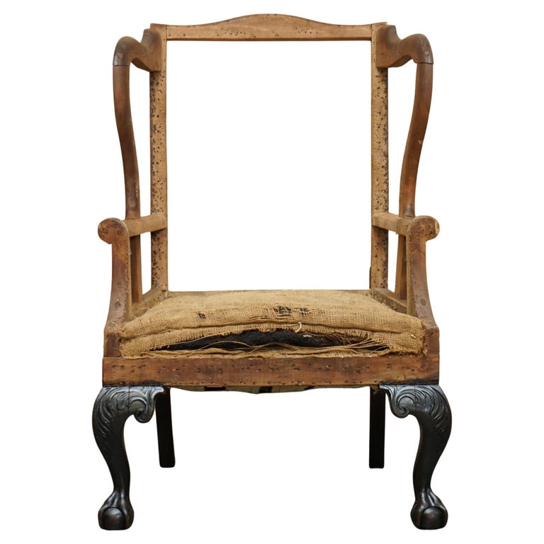 18TH CENTURY CLAW & BALL FEET CARVED ANTIQUE WINGBACK ARMCHAIR FRAME