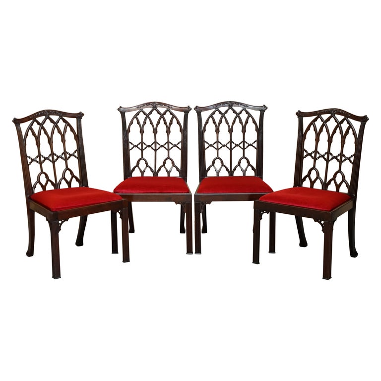 FOUR ANTIQUE CIRCA 1900 ENGLISH THOMAS CHIPPENDALE GOTHIC REVIVAL DINING CHAIRS