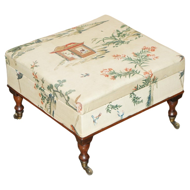 FINE ENGLISH VICTORIAN CIRCA 1860 FOOTSTOOL OTTOMAN CHINESE CHINOISERIE FABRIC