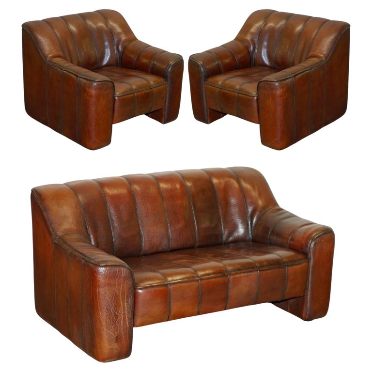 DE SEDE DS44 RECLINING BROWN BUFFALO NECK LEATHER PAIR OF ARMCHAIRS & SOFA SUITE