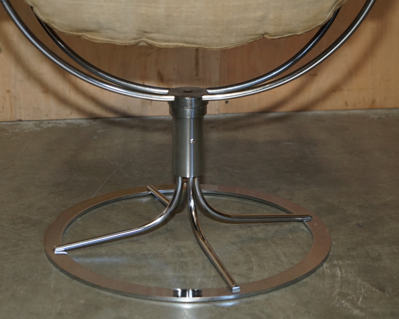 BRUNO-MATHSSON-SWEDISH-MID-CENTURY-1907-1988-JETSON-SWIVEL-ARMCHAIR-FOR-DUX-177529568280-16