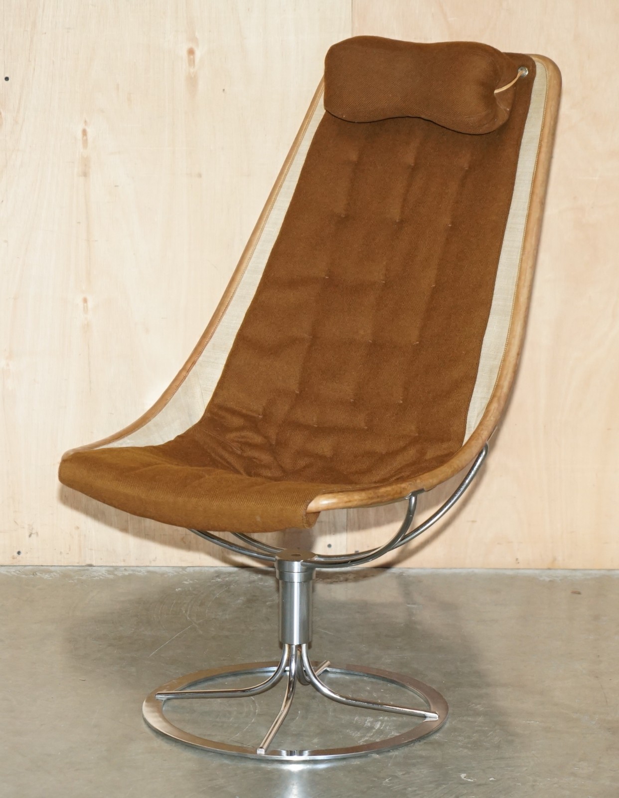 BRUNO-MATHSSON-SWEDISH-MID-CENTURY-1907-1988-JETSON-SWIVEL-ARMCHAIR-FOR-DUX-177529568280-2