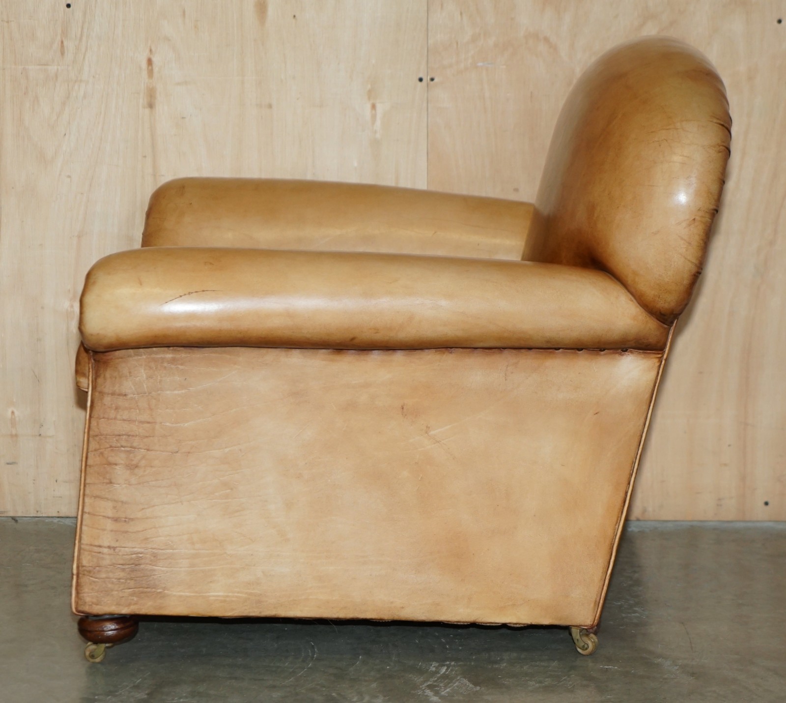 COMFORTABLE-PAIR-OF-ANTIQUE-CHESTERFIELD-VICTORIAN-BROWN-LEATHER-CLUB-ARMCHAIRS-187688585870-14