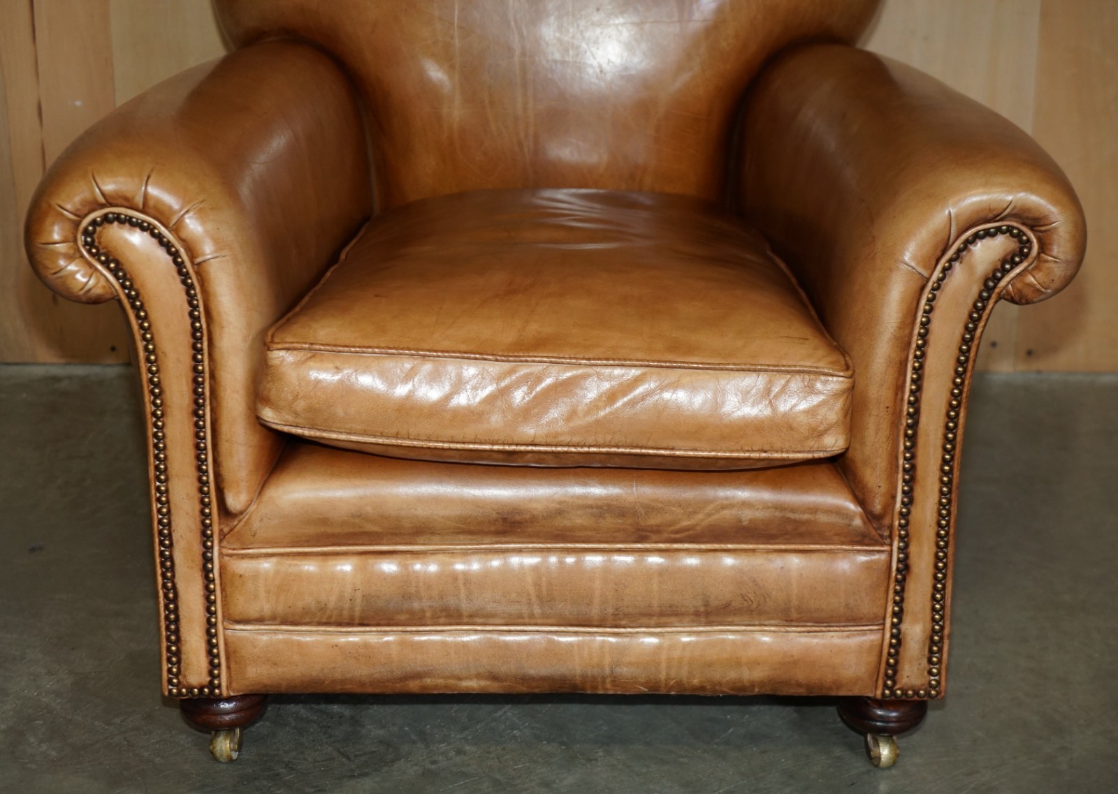 COMFORTABLE-PAIR-OF-ANTIQUE-CHESTERFIELD-VICTORIAN-BROWN-LEATHER-CLUB-ARMCHAIRS-187688585870-19