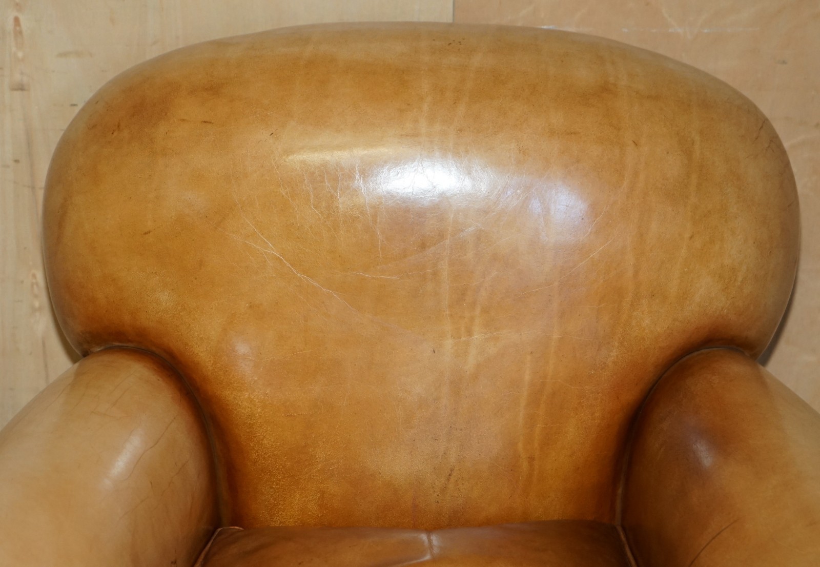 COMFORTABLE-PAIR-OF-ANTIQUE-CHESTERFIELD-VICTORIAN-BROWN-LEATHER-CLUB-ARMCHAIRS-187688585870-5