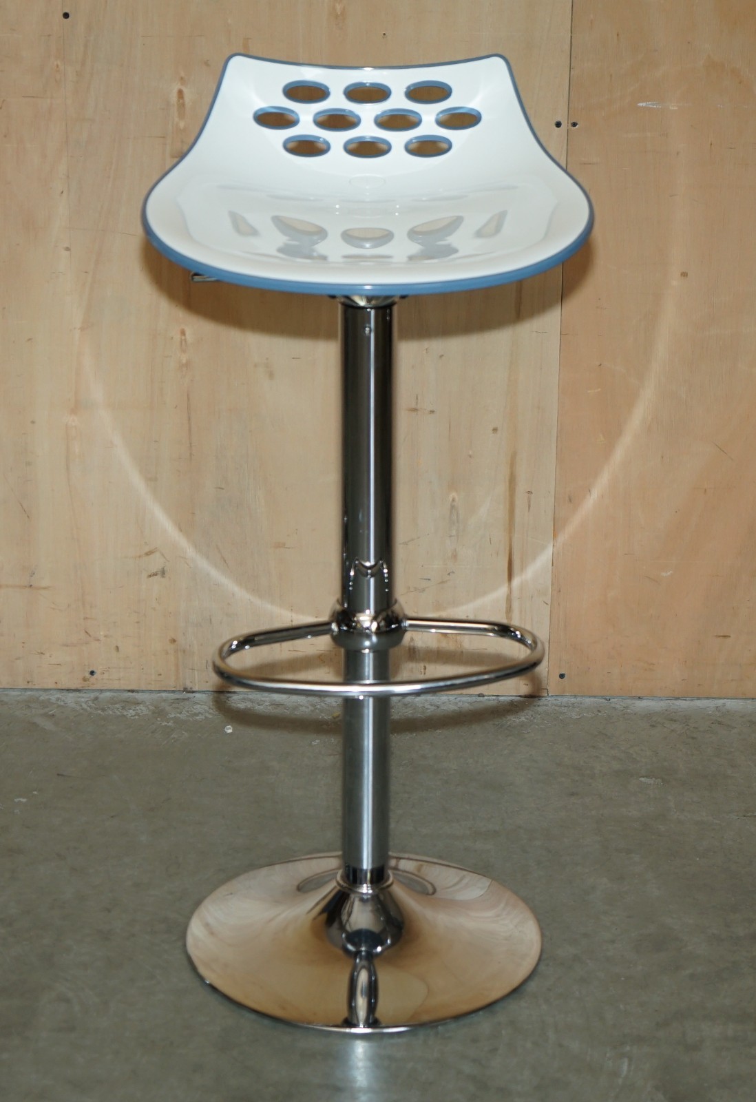 FOUR-GAS-LIFT-HEIGHT-ADJUSTABLE-CALLIGARIS-JAM-SWIVEL-KITCHEN-ISLAND-BAR-STOOLS-177369352100-6