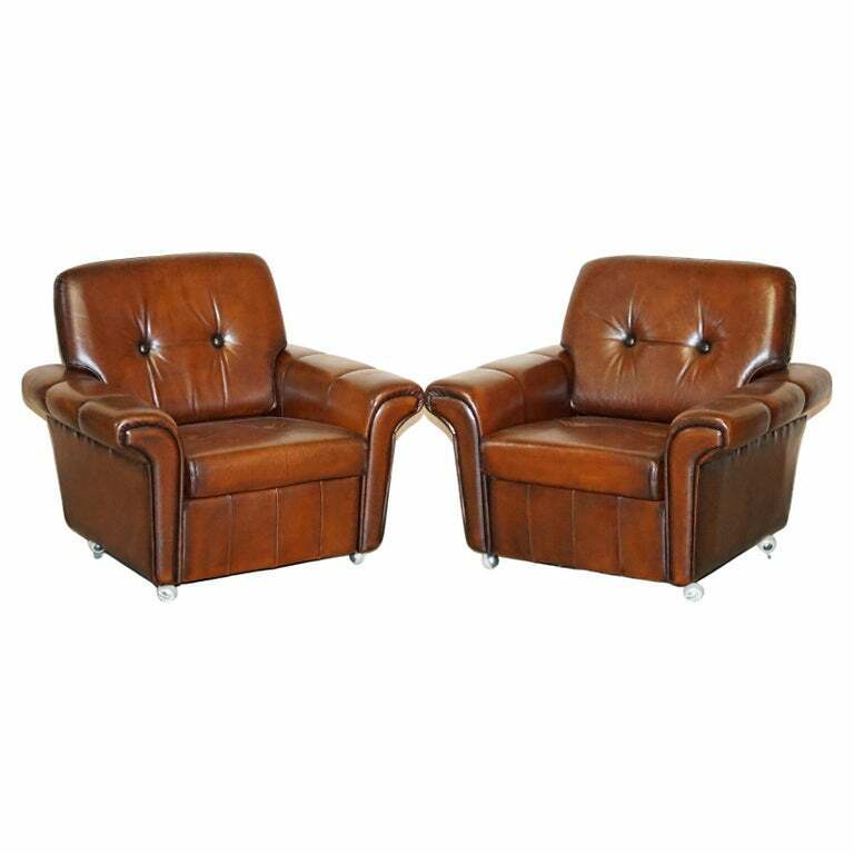 PAIR OF FULLY RESTORED VINTAGE DUTCH MID CENTURY MODERN BROWN LEATHER ARMCHAIRS
