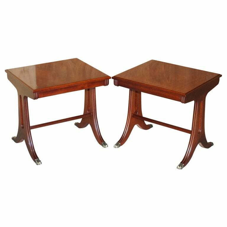 VINTAGE PAIR OF LIONS HAIRY PAW FEET FLAMED MAHOGANY SIDE END LAMP WINE TABLES