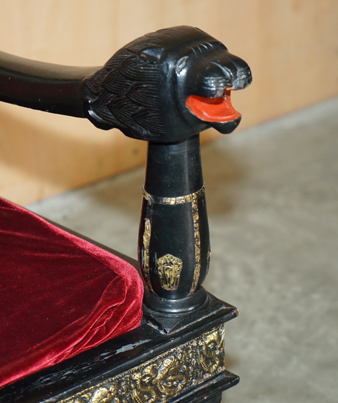 VINTAGE-REPOUSE-METAL-INDIAN-CIRCA-1950S-EBONISED-PANTHER-HEAD-ARMCHAIR-177527115890-11