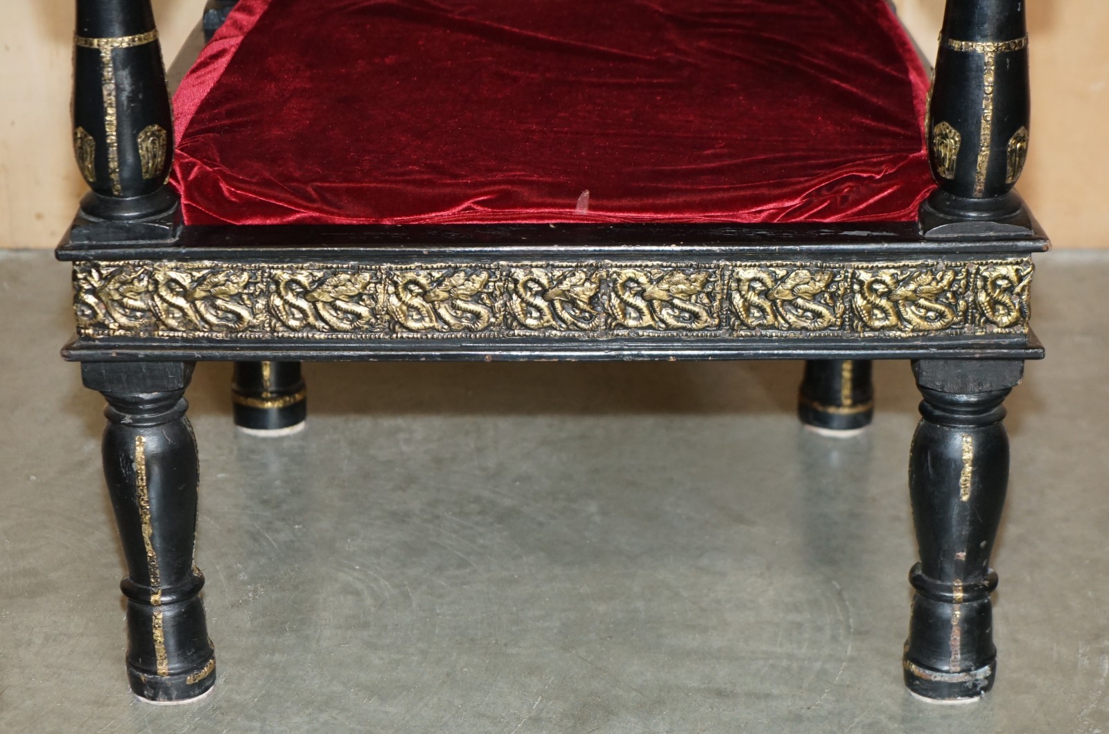 VINTAGE-REPOUSE-METAL-INDIAN-CIRCA-1950S-EBONISED-PANTHER-HEAD-ARMCHAIR-177527115890-12