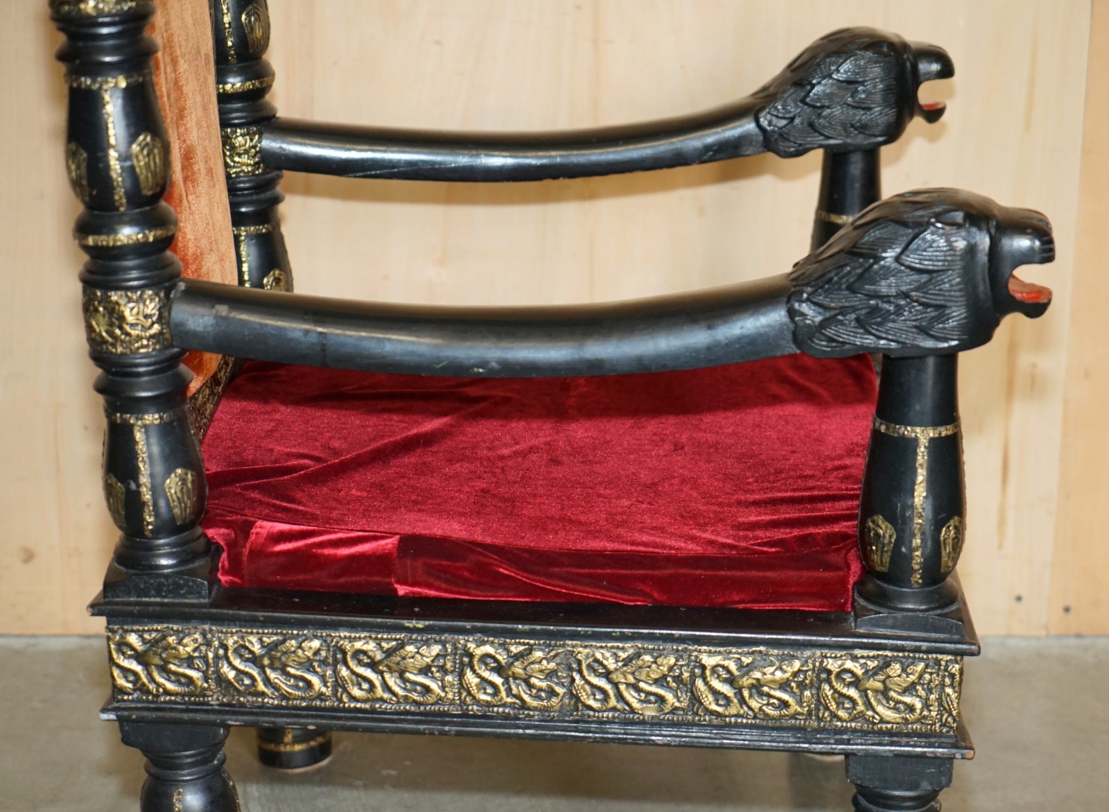 VINTAGE-REPOUSE-METAL-INDIAN-CIRCA-1950S-EBONISED-PANTHER-HEAD-ARMCHAIR-177527115890-15