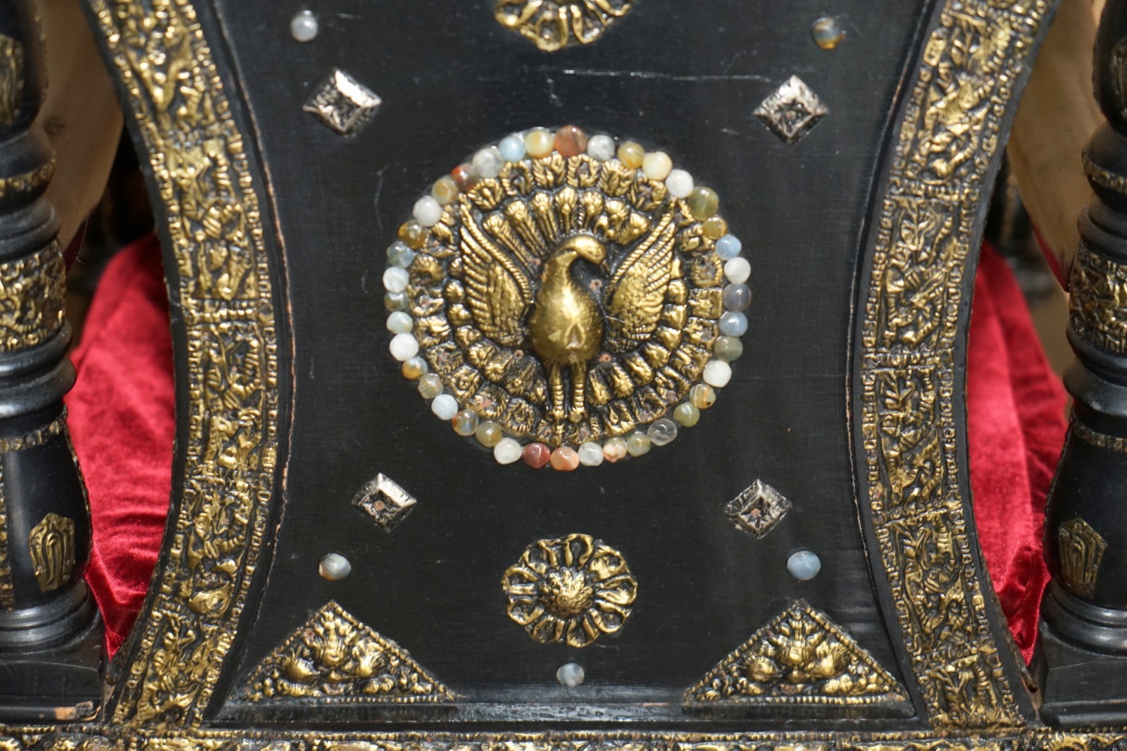 VINTAGE-REPOUSE-METAL-INDIAN-CIRCA-1950S-EBONISED-PANTHER-HEAD-ARMCHAIR-177527115890-19