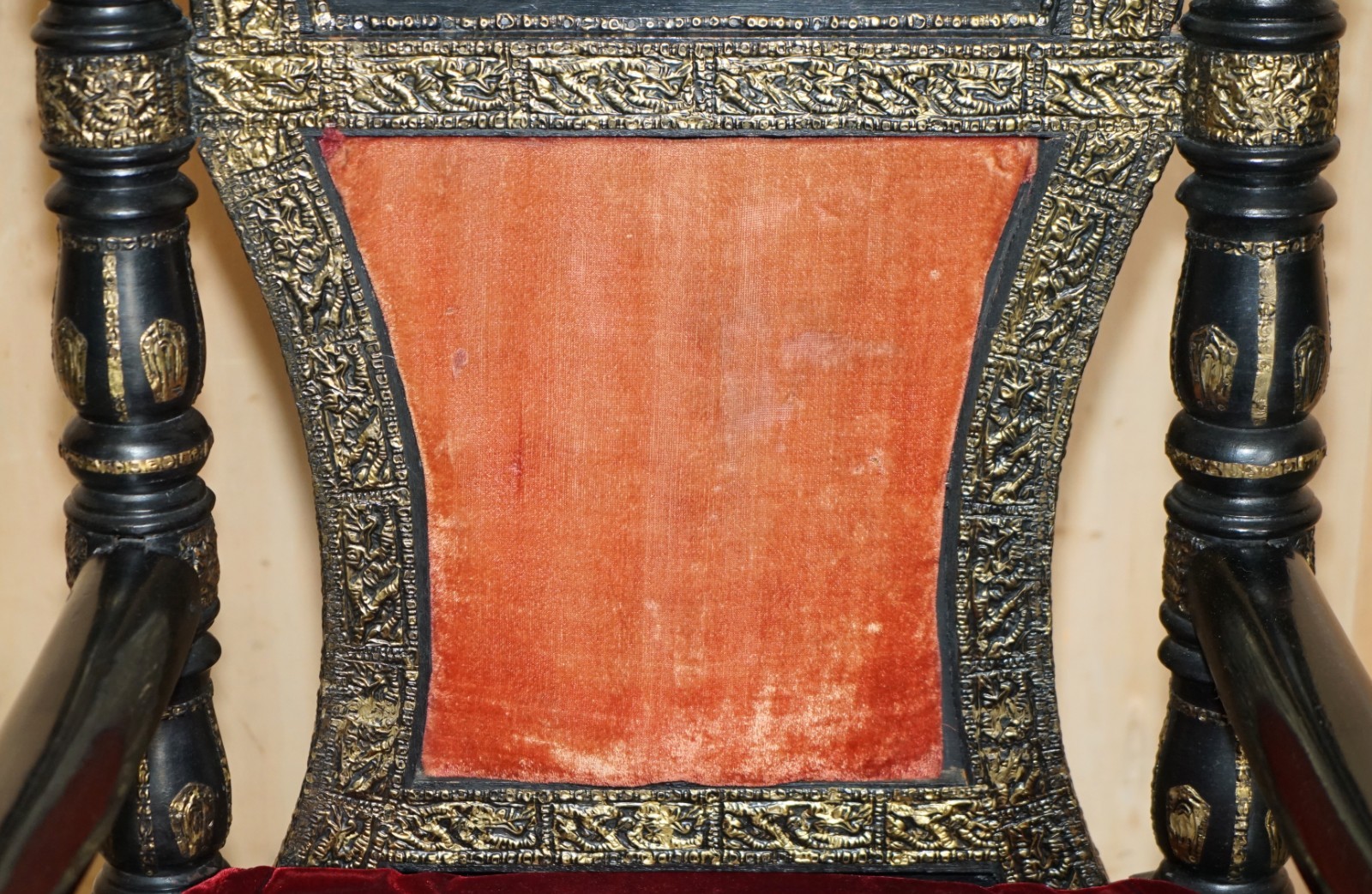 VINTAGE-REPOUSE-METAL-INDIAN-CIRCA-1950S-EBONISED-PANTHER-HEAD-ARMCHAIR-177527115890-7