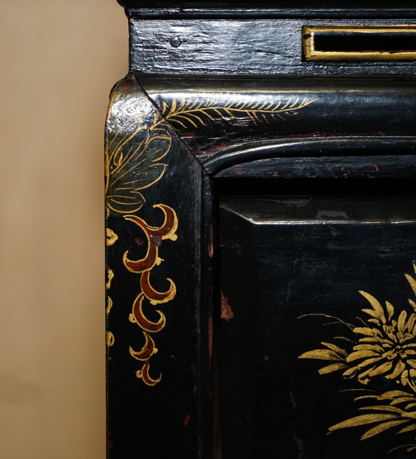 ANTIQUE-VICTORIAN-CIRCA-1880-CHINESE-CHINOISERIE-LACQUERED-SIDE-END-LAMP-TABLE-205810180441-6