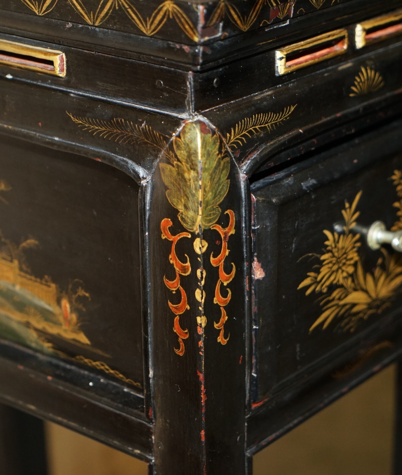 ANTIQUE-VICTORIAN-CIRCA-1880-CHINESE-CHINOISERIE-LACQUERED-SIDE-END-LAMP-TABLE-205810180441-9
