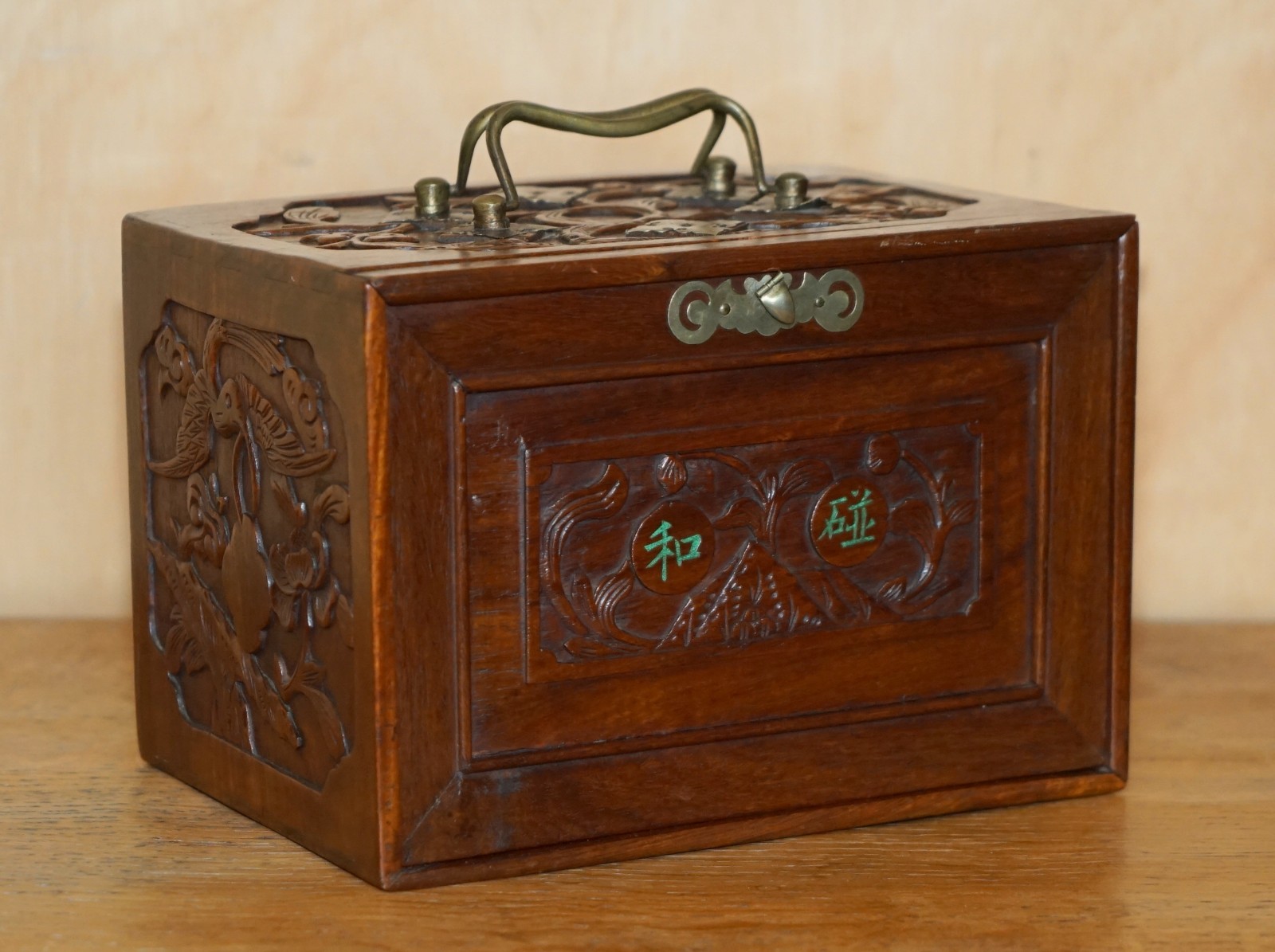 FOUR-PERSON-MAHJONG-SUITE-CIRCA-1920S-CHINESE-EXPORT-PERIOD-HAND-CARVED-CASE-205810835391-3