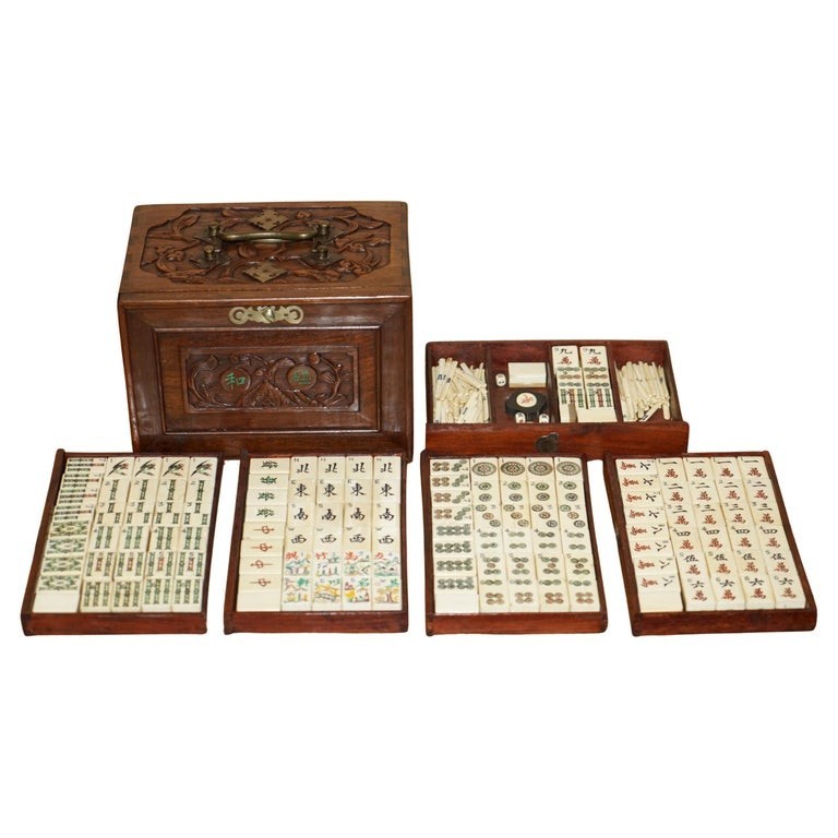 FOUR-PERSON-MAHJONG-SUITE-CIRCA-1920S-CHINESE-EXPORT-PERIOD-HAND-CARVED-CASE-205810835391