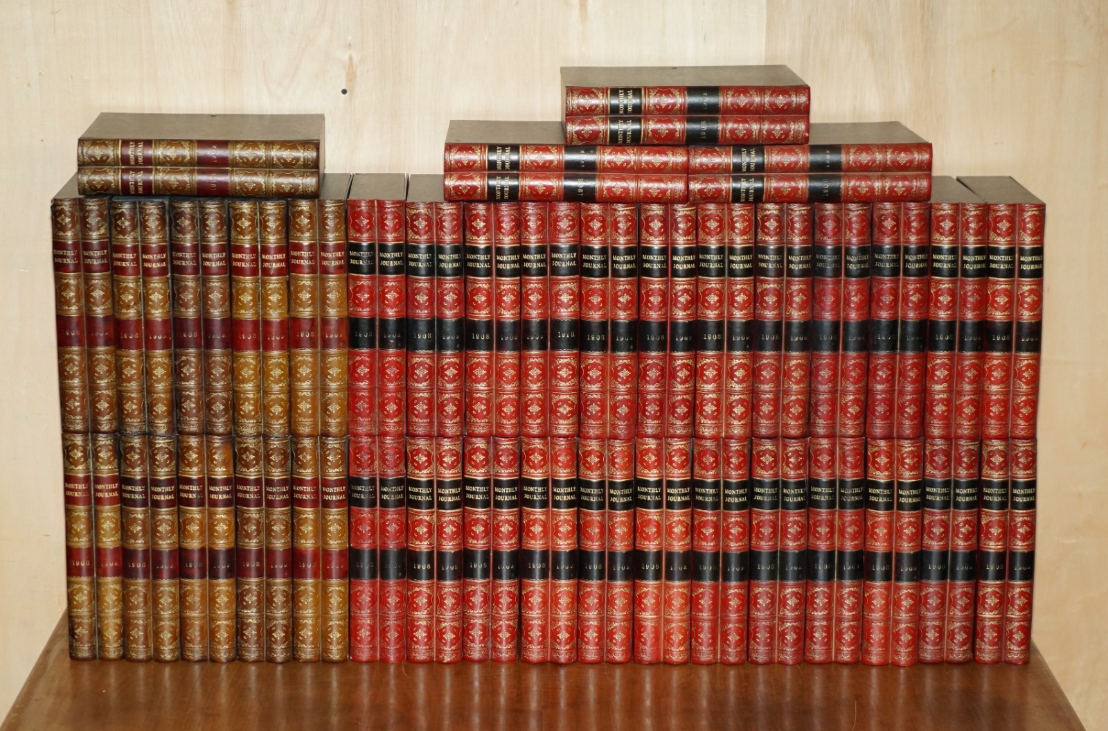 HUGE-SELECTION-OF-37-LEATHER-A4-VINTAGE-STORAGE-BOX-FILES-WITH-FAUX-BOOK-FRONTS-177368926741-2