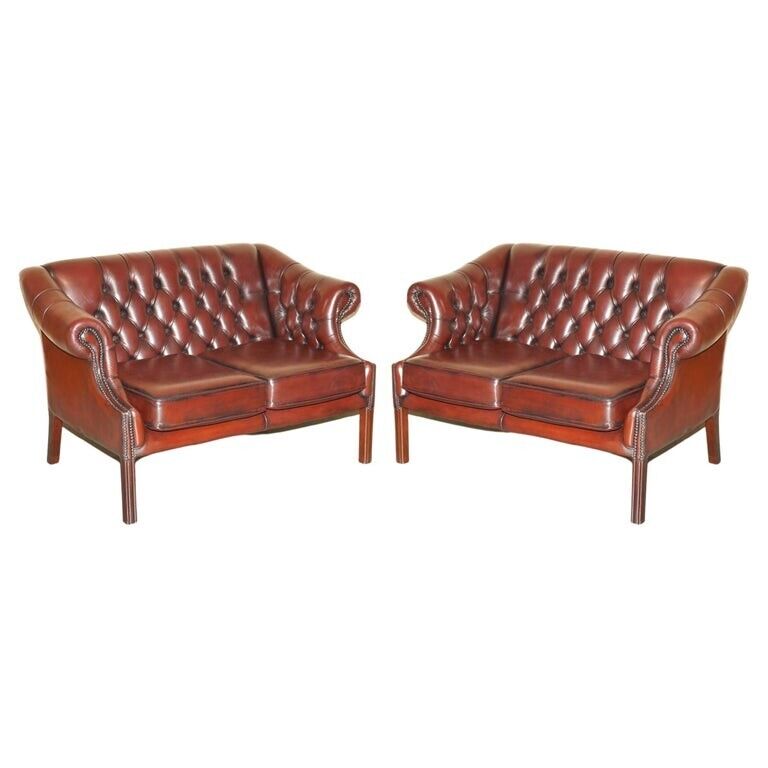 PAIR OF HARRODS LONDON RESTORED BORDEAUX BROWN LEATHER CHESTERFIELD TUFTED SOFAS