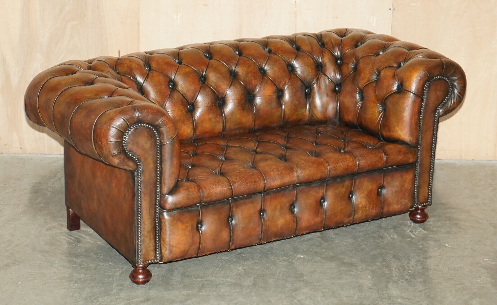 RESTORED VICTORIAN 1890 EXTRA LARGE ARMED CHESTERFIELD BROWN LEATHER CLUB SOFA