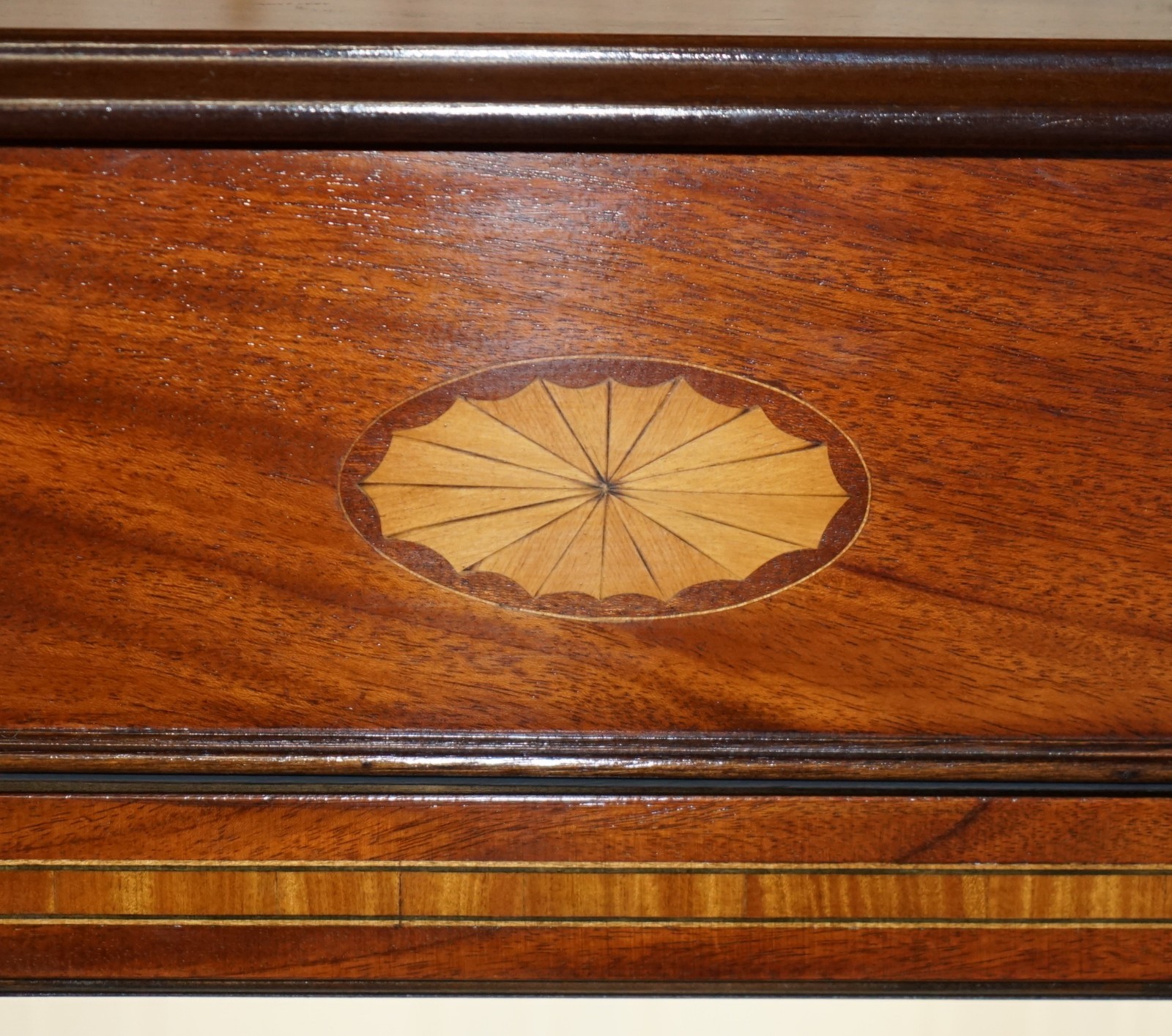 SUITE-OF-FIVE-SHERATON-REVIVIAL-LED-LIGHT-DISPLAY-CABINETS-WITH-GLASS-SHELVES-187691204691-6