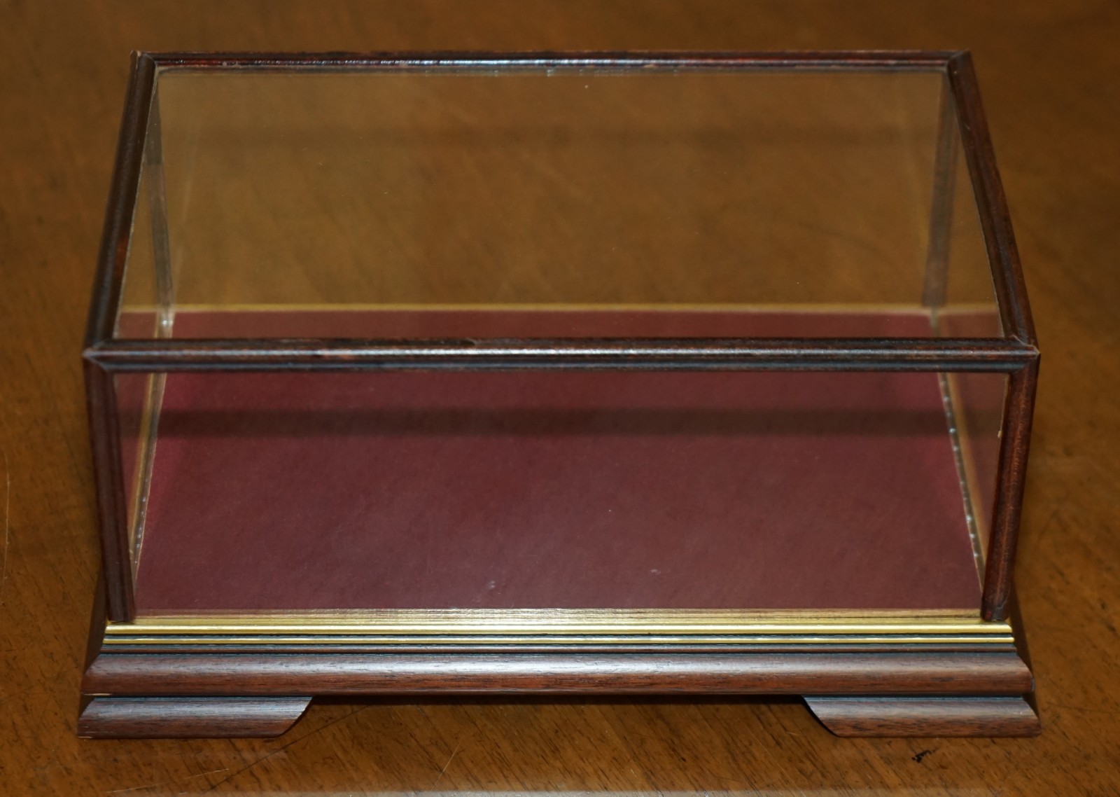 FOUR-VINTAGE-MAHOGANY-GLASS-TABLE-TOP-DISPLAY-CASES-FOR-TRINKETS-21X32X15CM-177369199952-18
