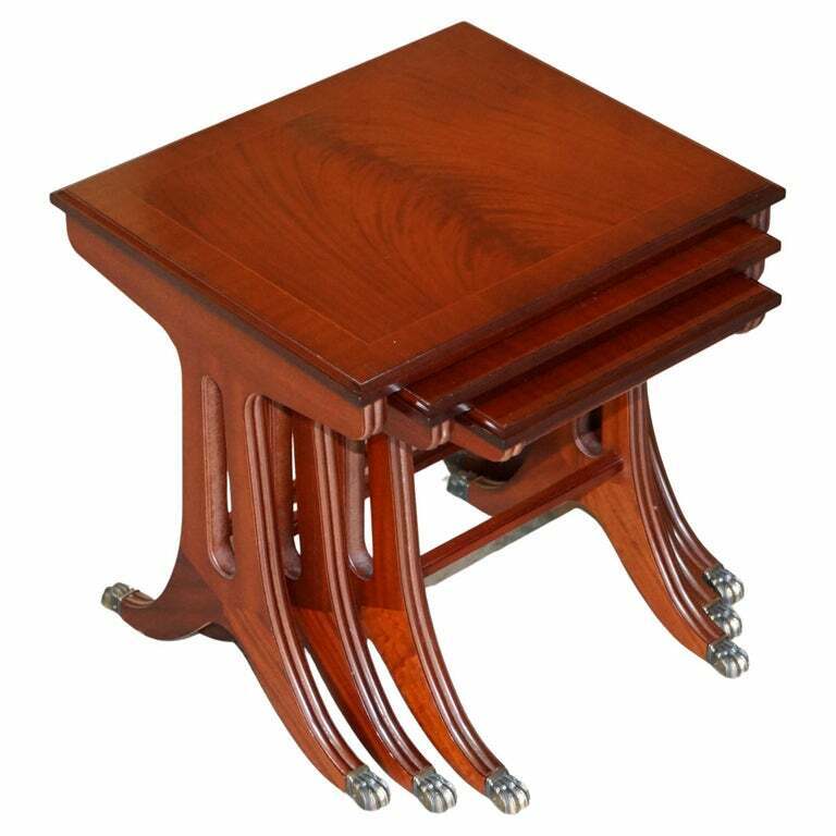VINTAGE NEST OF LIONS HAIRY PAW FEET FLAMED MAHOGANY SIDE END LAMP WINE TABLES