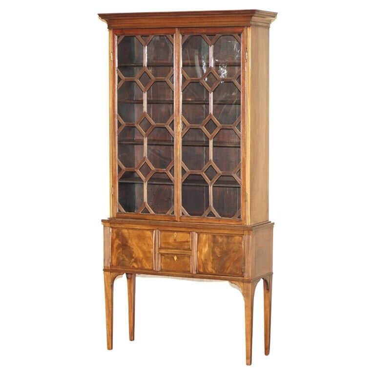 ELEGANT ANTIQUE VICTORIAN CIRCA 1870 ASTRAL GLAZED BOOKCASE WITH LONG LEGS