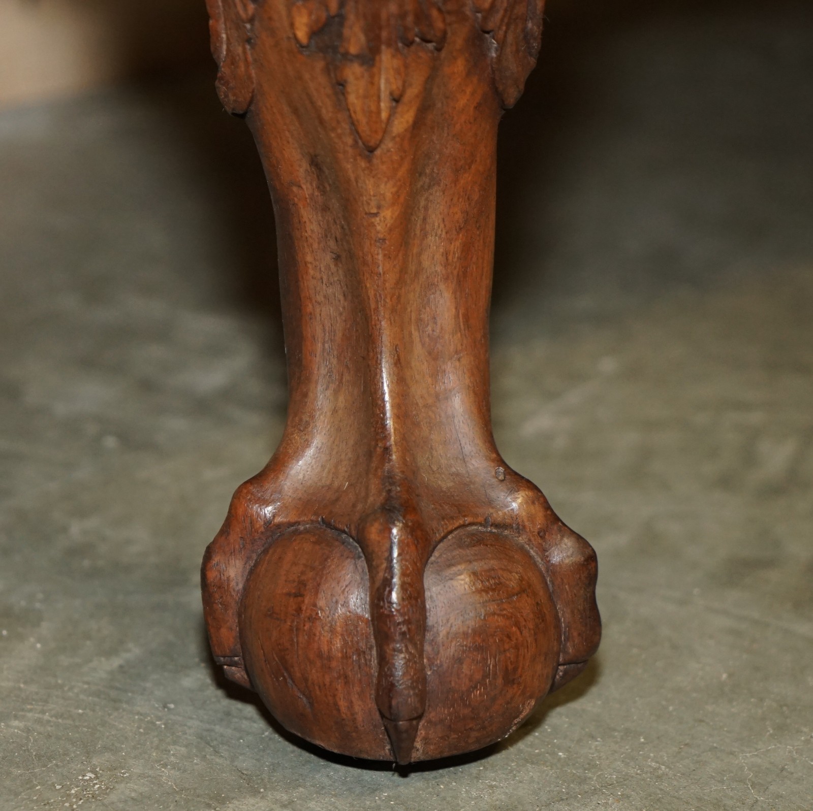 FINE-ANTIQUE-GEORGE-III-CIRCA-1780-HAND-CARVED-SETTEE-SOFA-WITH-CLAW-BALL-LEGS-177527236193-11
