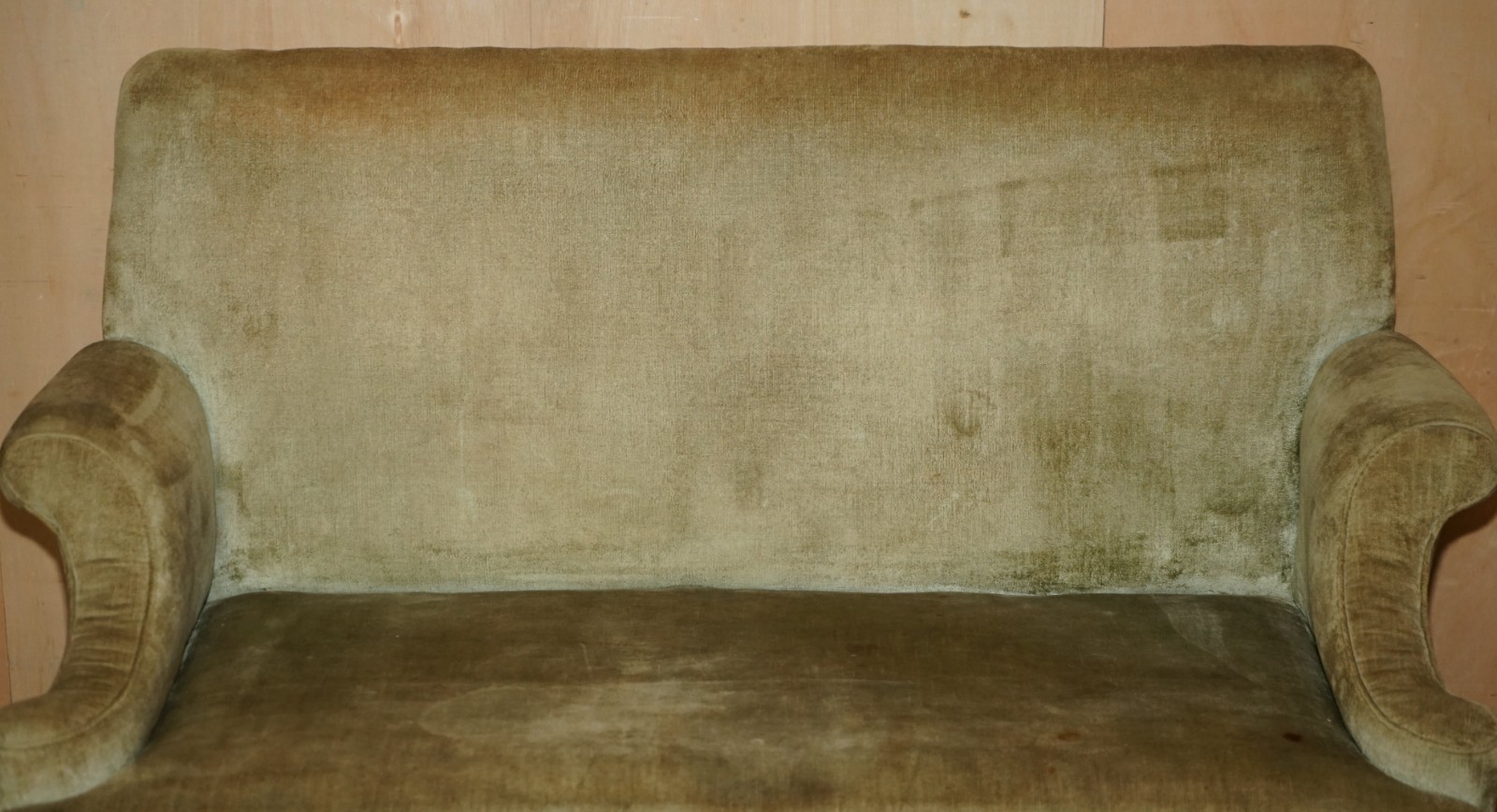 FINE-ANTIQUE-GEORGE-III-CIRCA-1780-HAND-CARVED-SETTEE-SOFA-WITH-CLAW-BALL-LEGS-177527236193-4