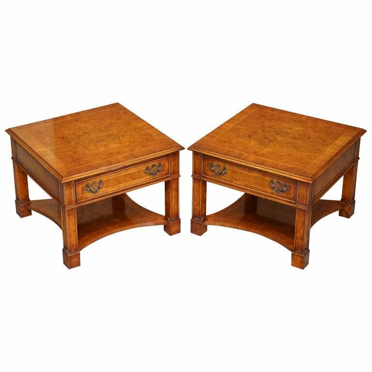 LOVELY PAIR OF BURR WALNUT BRIGHTS OF NETTLEBED LARGE SIDE END LAMP WINE TABLES
