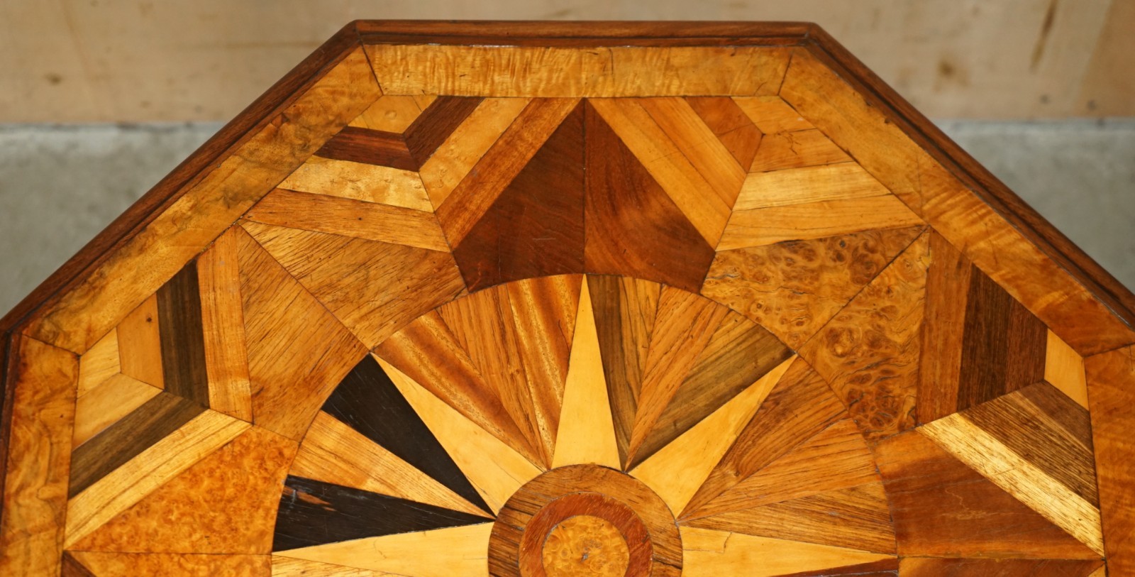 SUBLIME-CIR-1800-ANTIQUE-SPECIMEN-WOOD-OCCASIONAL-TILT-TOP-TABLE-BURR-WALNUT-OAK-177526177234-9