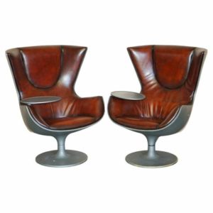 1 OF A KIND PAIR OF BROWN LEATHER PHILIPPE STARCK CASSINA EUROSTAR EGG ARMCHAIRS
