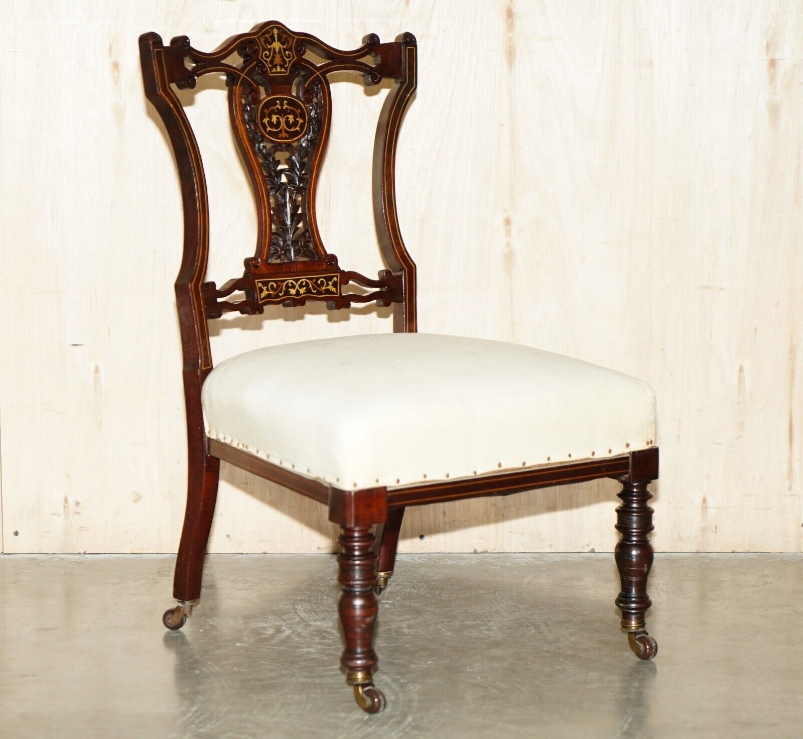 ANTIQUE VICTORIAN ROSEWOOD SALON NURSING CHAIR WITH STUNNING INLAID BACK PANEL