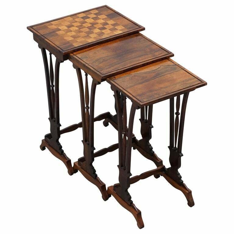 FINE REGENCY NEST OF ROSEWOOD TABLES WITH CHESSBOARD TOP ATTRIBUTED TO GILLOWS