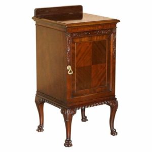 ANTIQUE HONDURAS MAHOGANY SIDE END TABLE LION HAIR PAW CARVED FEET PART OF SUITE
