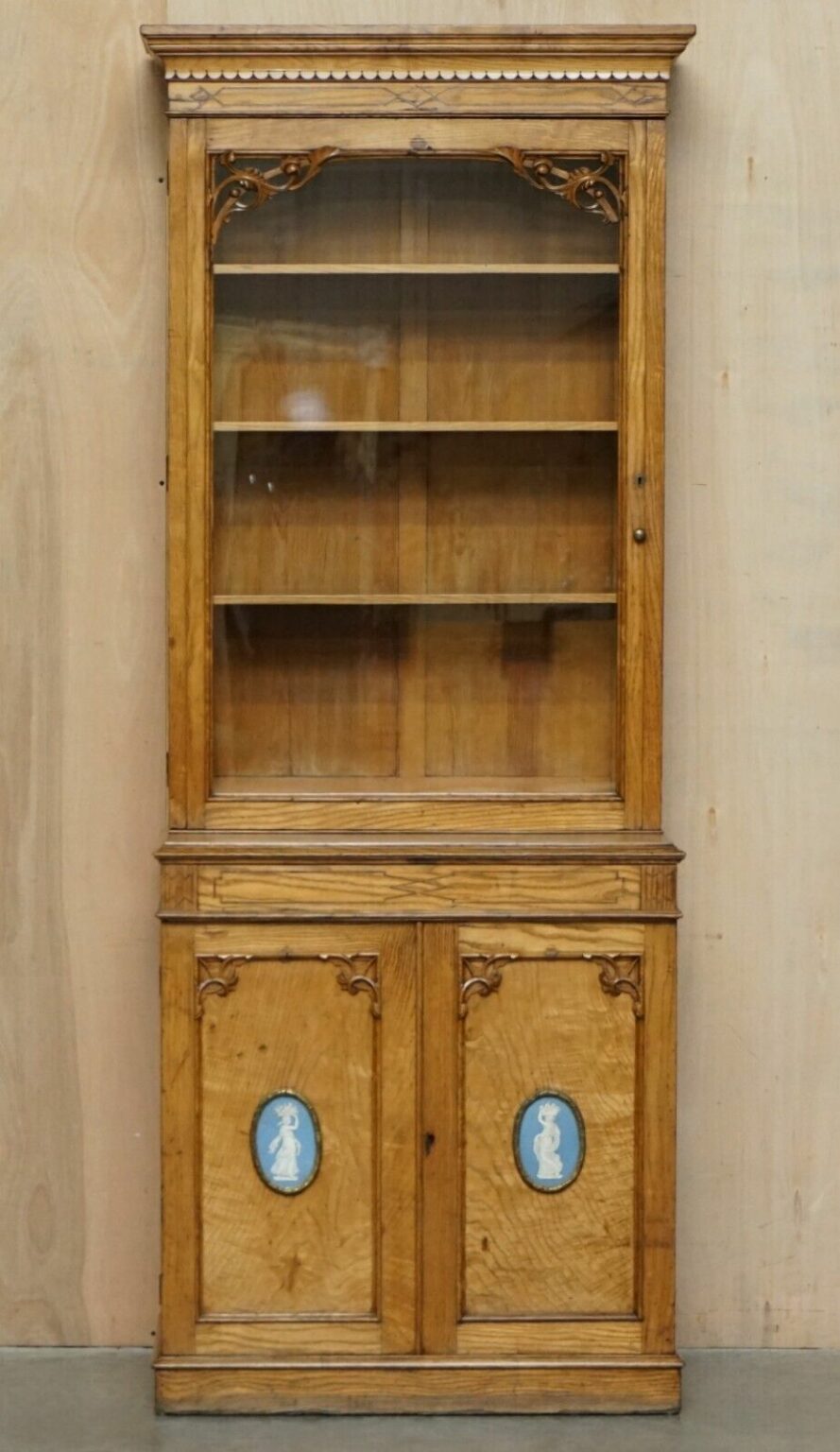 ANTIQUE VICTORIAN 1840 A BLAIN & SON LIVERPOOL POLLARD OAK BOOKCASE CUPBOARD Royal House Antiques