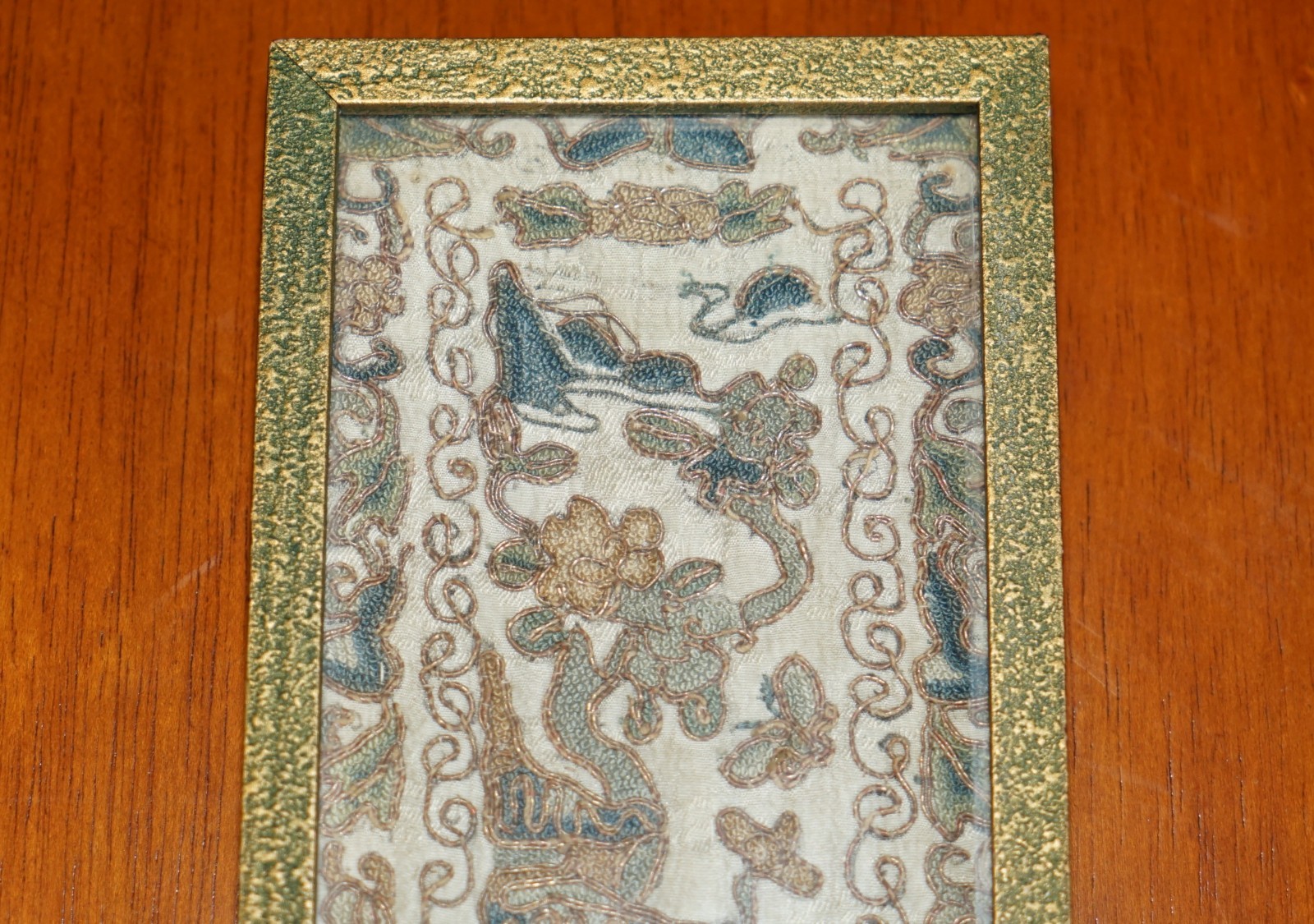 VINTAGE-CHINESE-PEKING-FORBIDDEN-STITCH-EMBROIDERY-SILK-THREAD-MEIJI-ERA-SAMPLER-187656123776-4