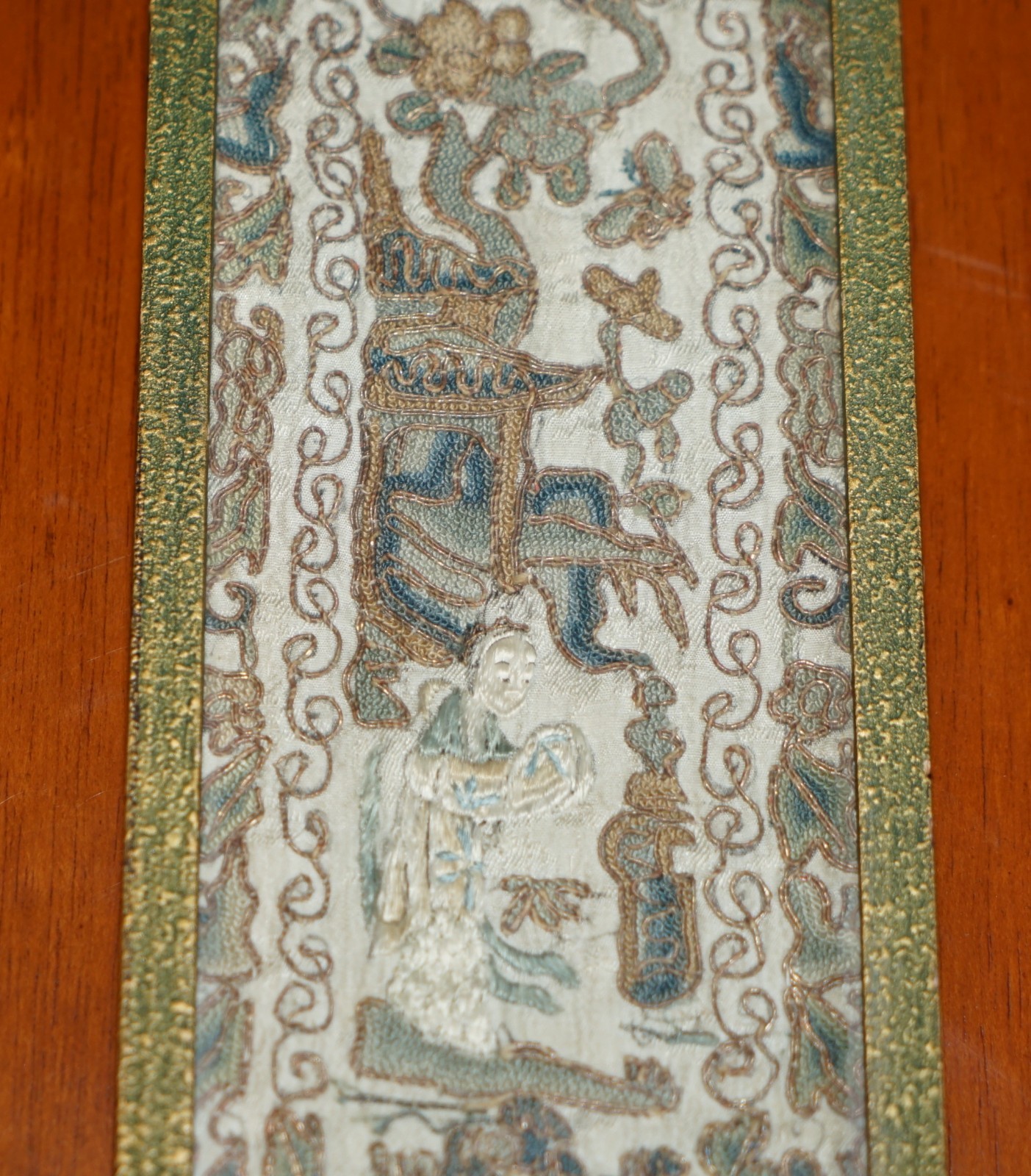 VINTAGE-CHINESE-PEKING-FORBIDDEN-STITCH-EMBROIDERY-SILK-THREAD-MEIJI-ERA-SAMPLER-187656123776-5