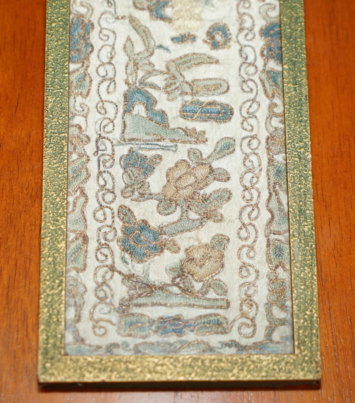 VINTAGE-CHINESE-PEKING-FORBIDDEN-STITCH-EMBROIDERY-SILK-THREAD-MEIJI-ERA-SAMPLER-187656123776-9