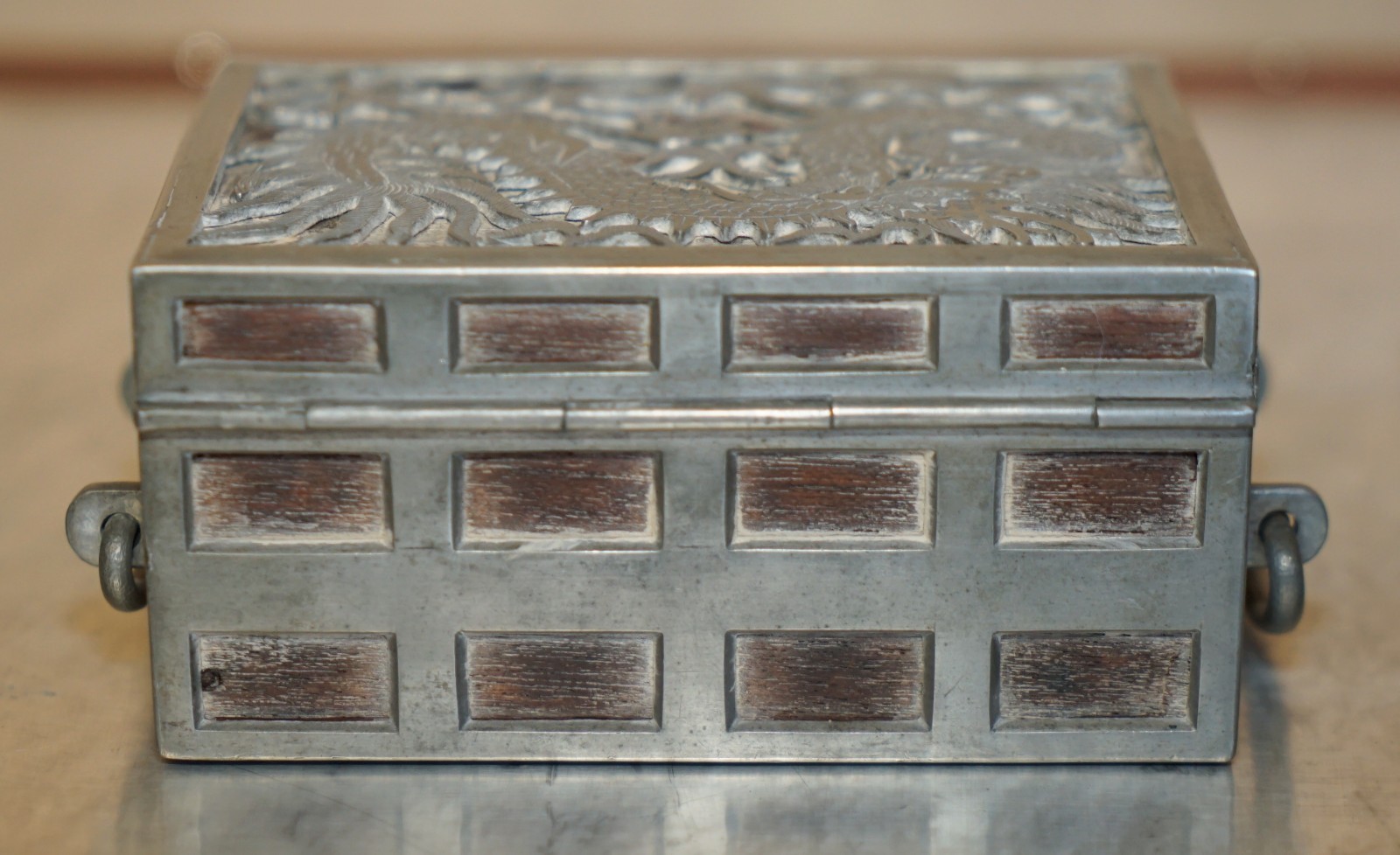 ANTIQUE-CIRCA-1900-CHINESE-KUT-HING-PEWTER-WOOD-CARVED-DRAGON-JEWELLERY-BOX-205812682707-10