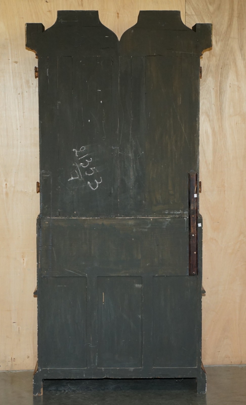 CIRCA-1900-VENETIAN-CHINOISERIE-DECORATED-PARCEL-GILT-BUREAU-BOOKCASE-DRAWERS-205812604857-13