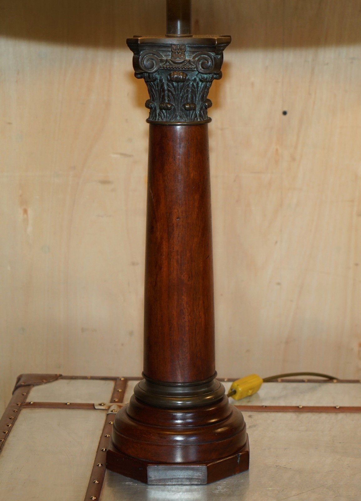 PAIR-OF-HUGE-95CM-GRAND-TOUR-STYLE-ROMAN-CORINTHIAN-PILLAR-BRASS-DESK-LAMPS-177529787127-17