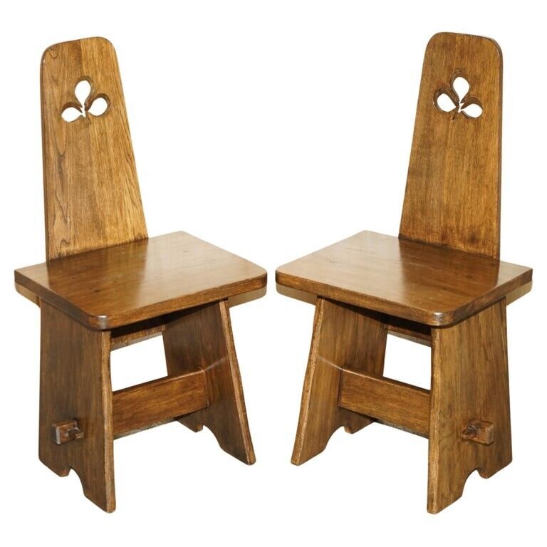 PAIR OF VICTORIAN ARTS & CRAFTS HALL CHAIRS WITH LOVELY FOUR PLANK CONSTRUCTION