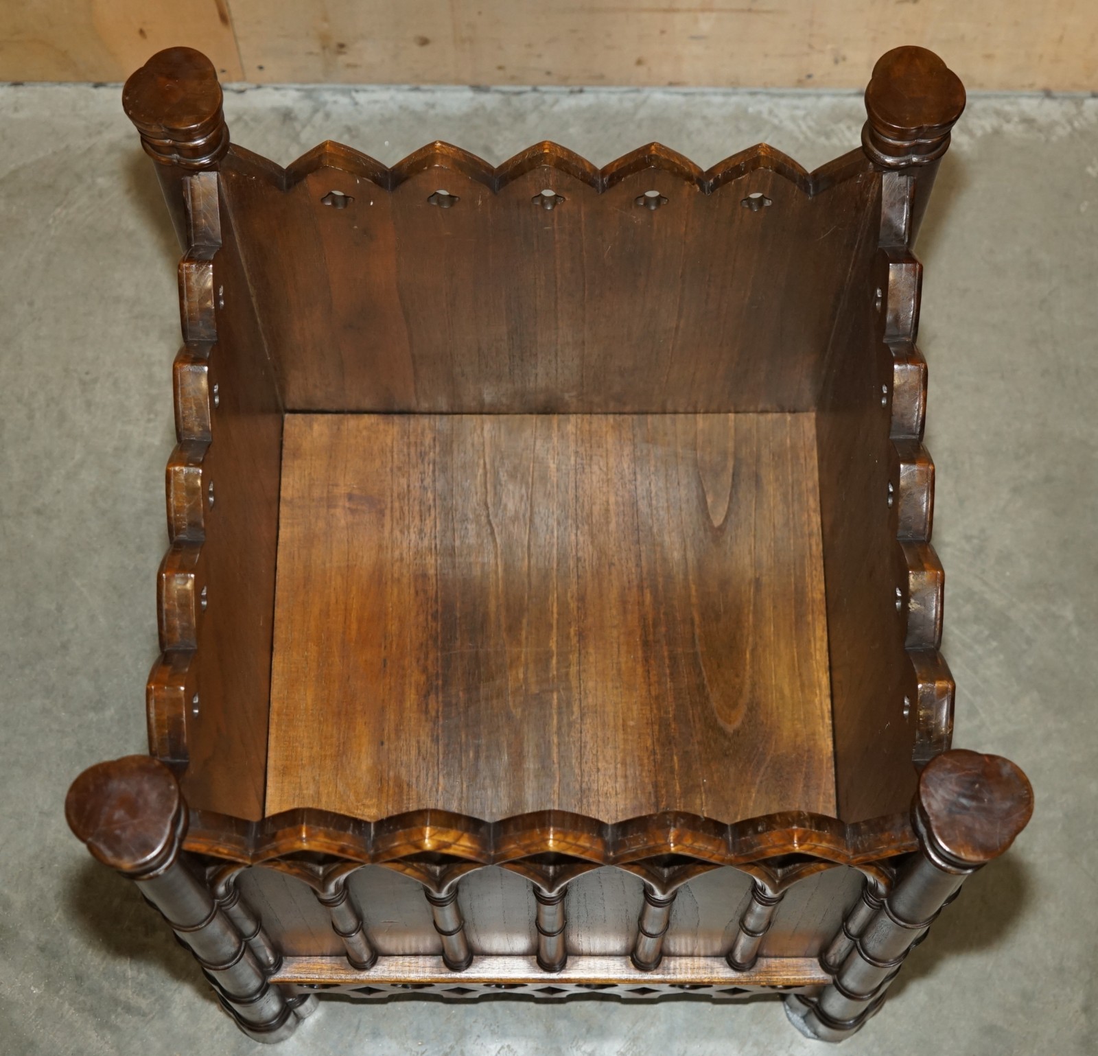 STUNNING-PAIR-OF-GOTHIC-REVIVAL-EXTRA-LARGE-HAND-CARVED-WOODEN-PLANTERS-72X60CM-205788886567-9