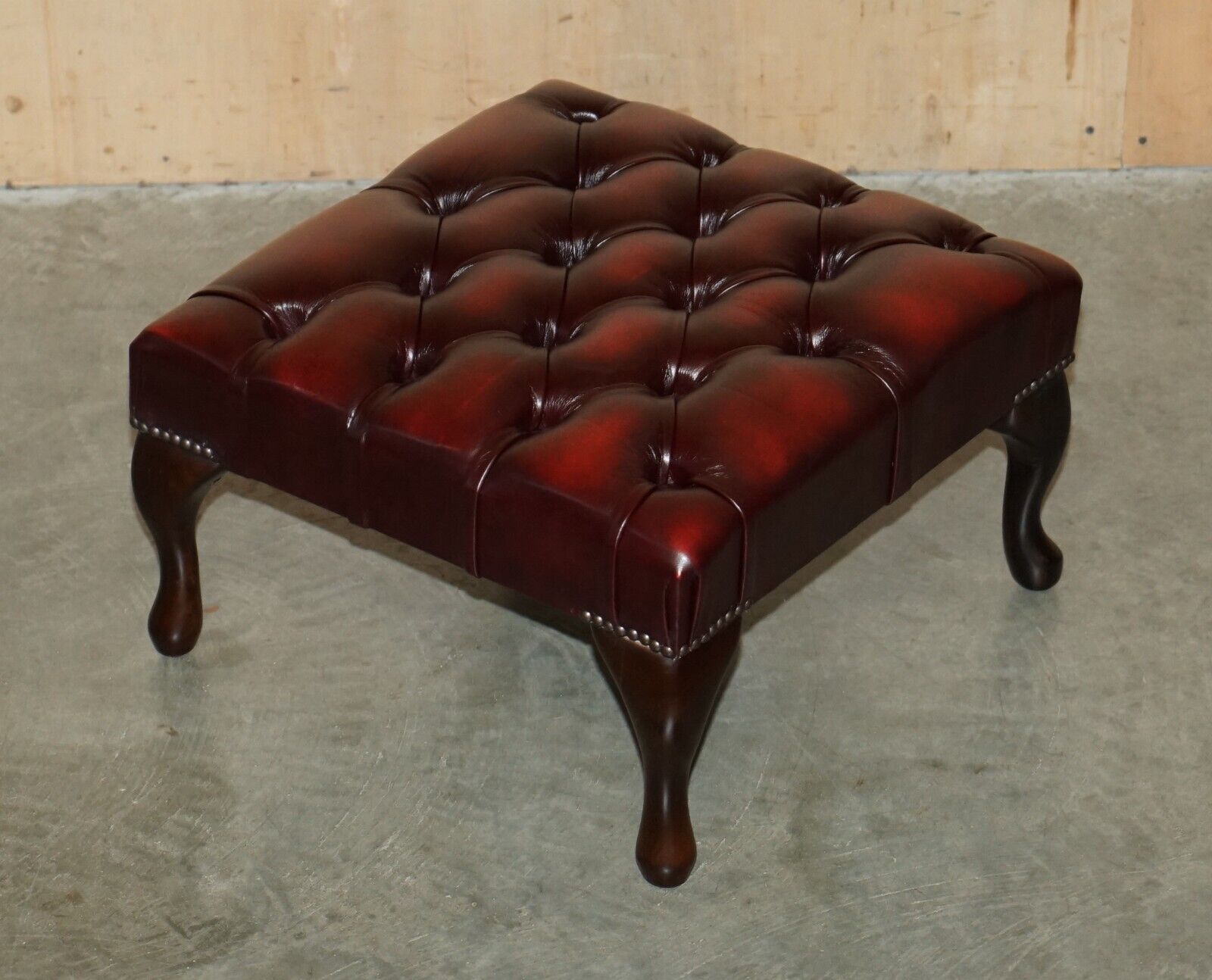 VINTAGE OXBLOOD LEATHER CHESTERFIELD TUFTED OTTOMAN FOOTSTOOL FOR WINGBACK CHAIR