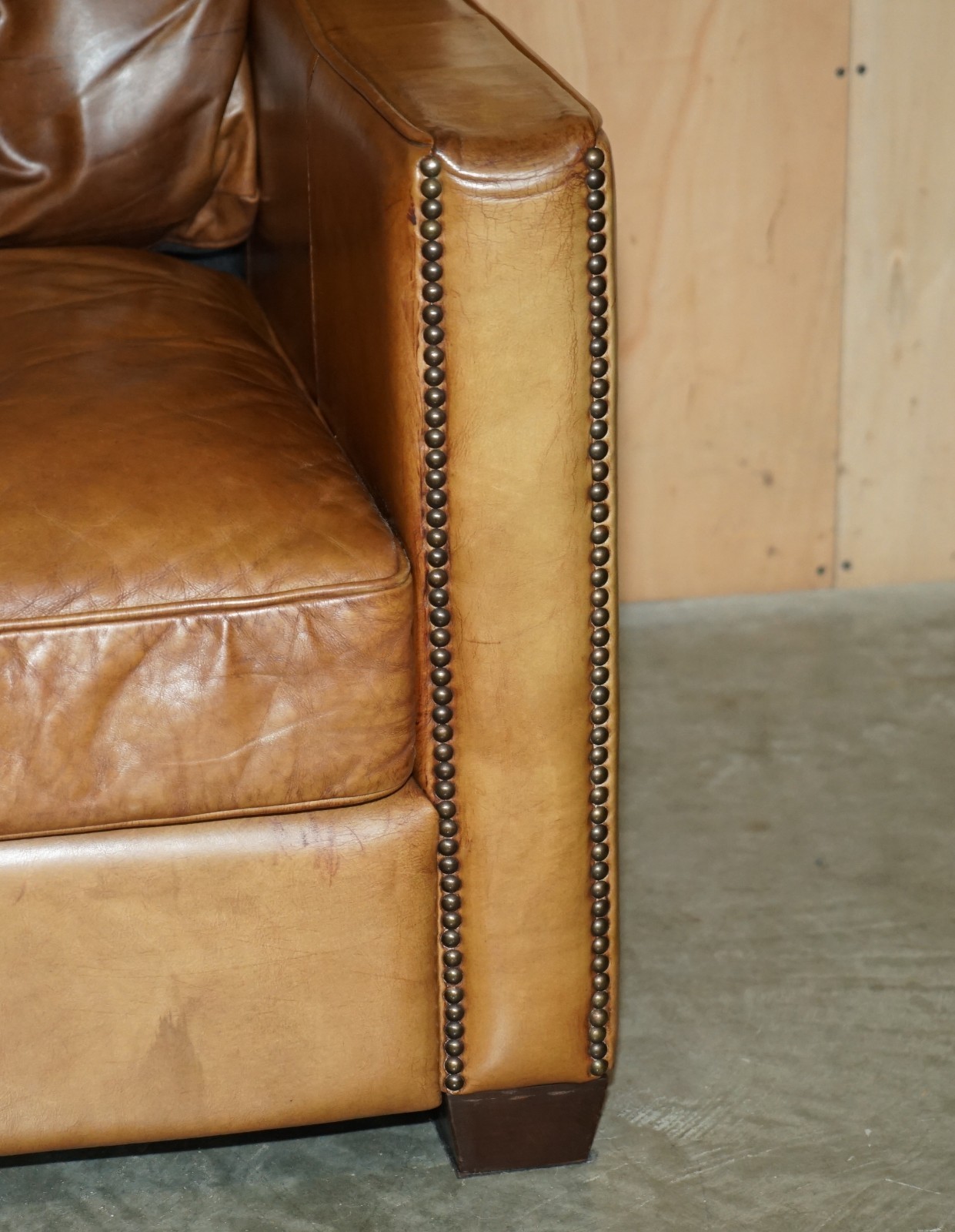 VISCOUNT-WILLIAM-HALO-TIMOTHY-OULTON-DESIGNED-BROWN-LEATHER-THREE-SEAT-SOFA-177527075427-11