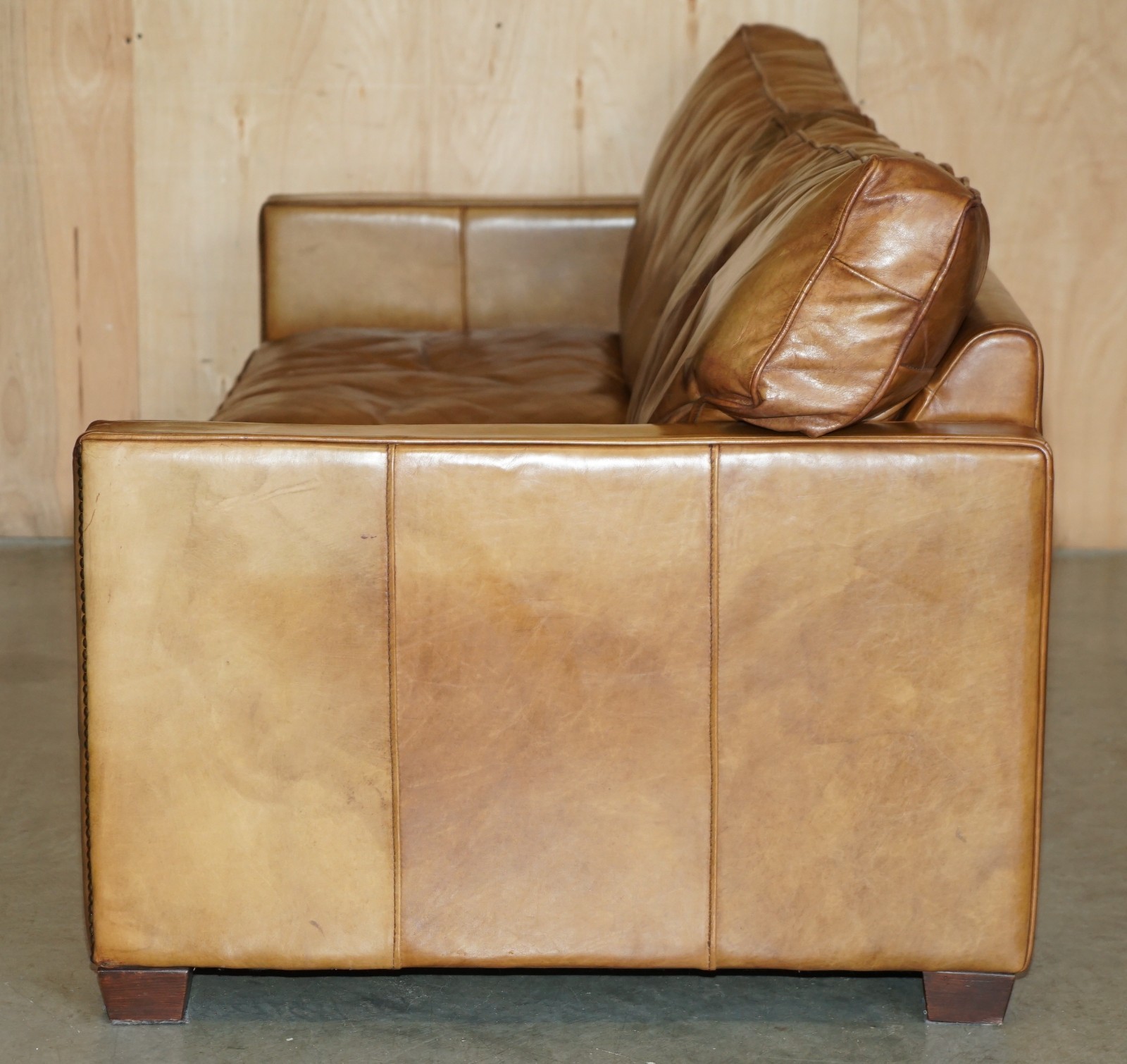 VISCOUNT-WILLIAM-HALO-TIMOTHY-OULTON-DESIGNED-BROWN-LEATHER-THREE-SEAT-SOFA-177527075427-15