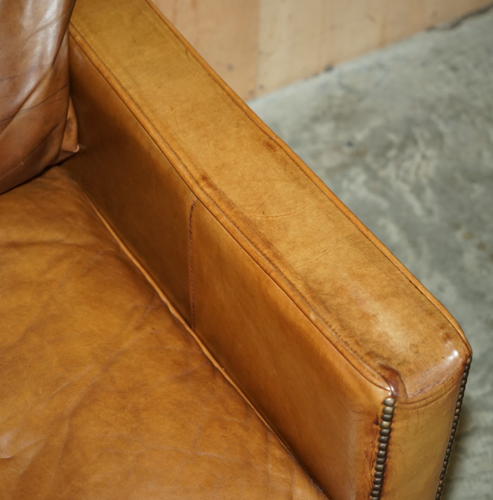 VISCOUNT-WILLIAM-HALO-TIMOTHY-OULTON-DESIGNED-BROWN-LEATHER-THREE-SEAT-SOFA-177527075427-8